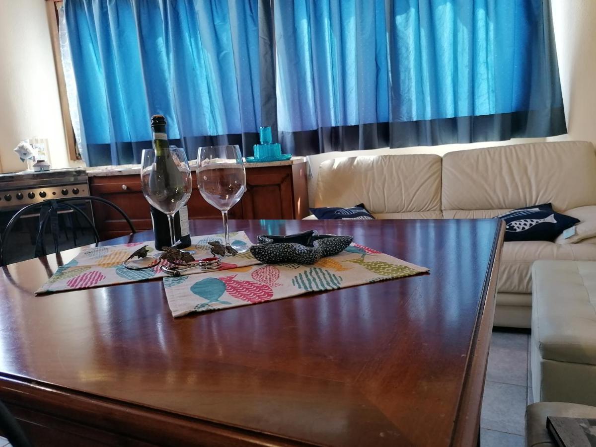Vela Club House