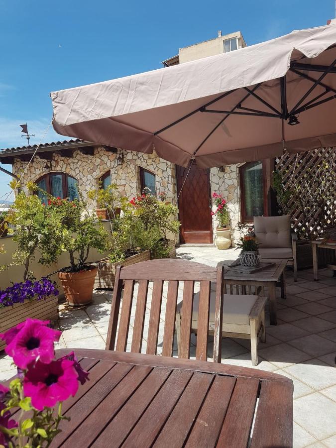 Vela Club House * Cagliari
